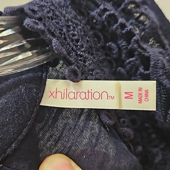 Xhilaration, Sz Medium, Navy Blue , Guipure Lace,Halter Top - Picture 8 of 11